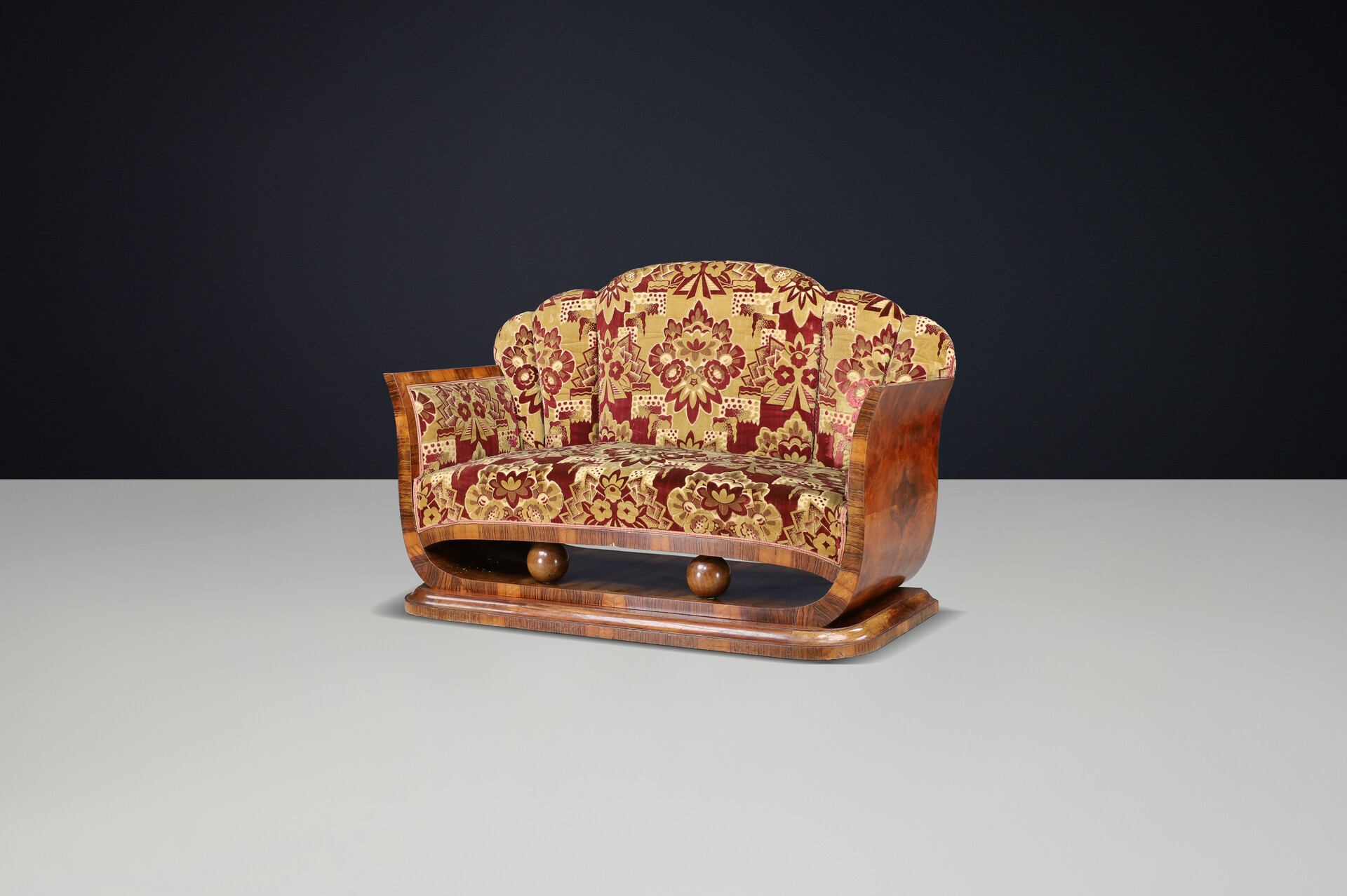 Italian Art Deco Two-Seat Sofa in Walnut Burl with Original Velvet, Naples, 1930 Early-20th century