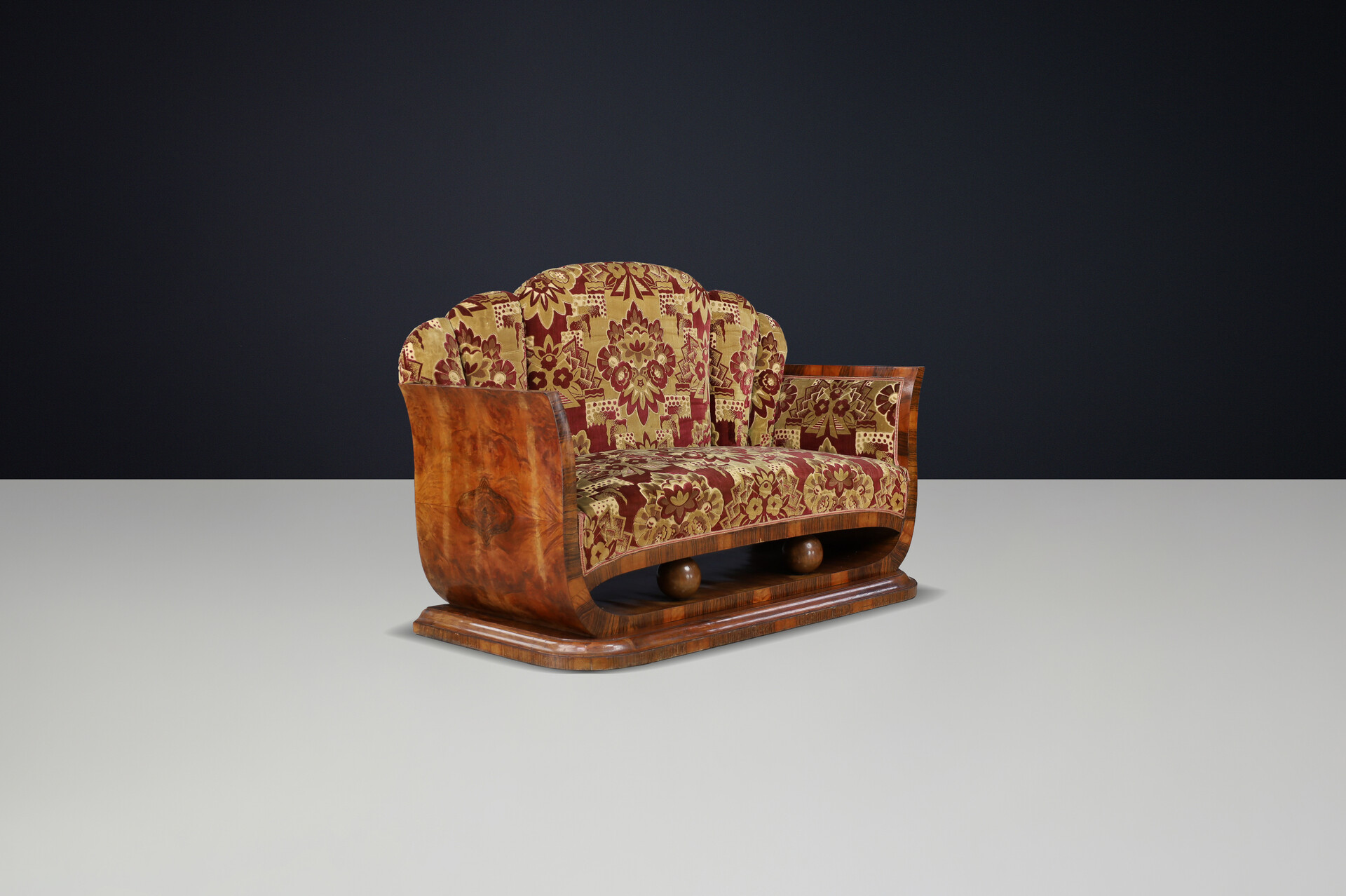 Italian Art Deco Two-Seat Sofa in Walnut Burl with Original Velvet, Naples, 1930 Early-20th century