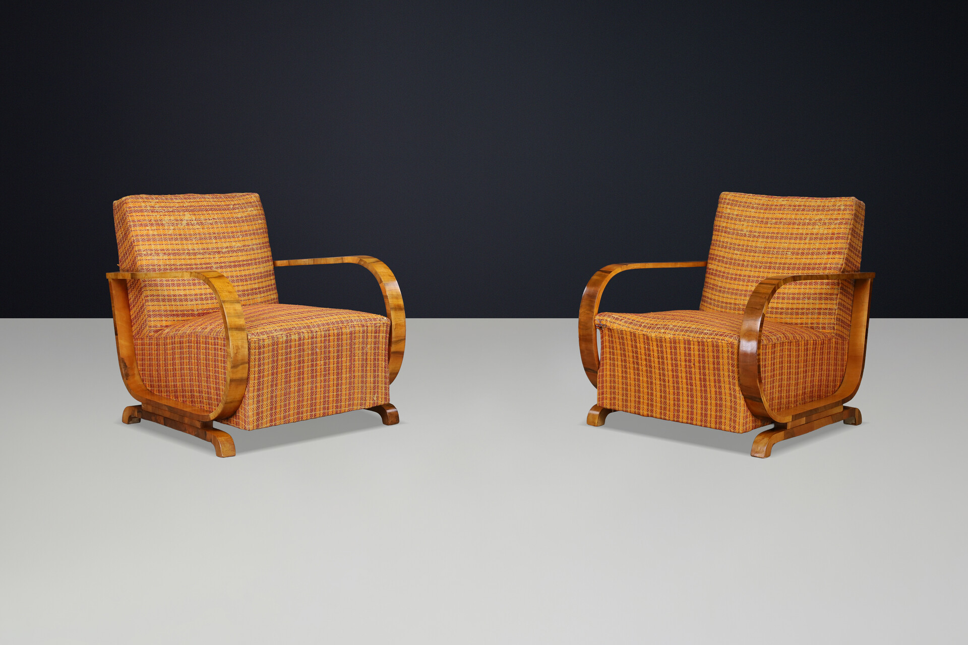 Italian Art Deco Walnut Armchairs with Curved Frames, Italy 1930s Early-20th century