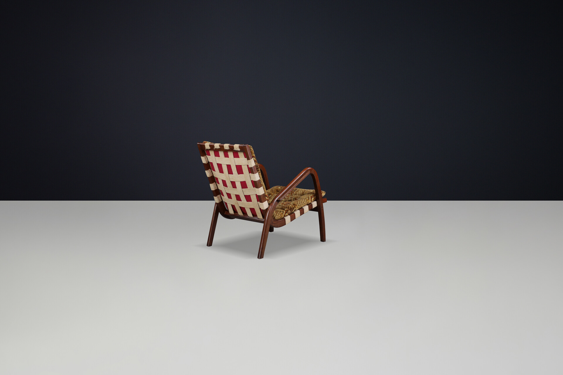 Jan Vaněk Attributed Bentwood Lounge Chair, 1940s Czech Functionalism Mid-20th century