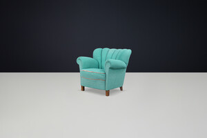 Jidrich halabala Armchair with original Upholstery Cz 1930 Mid-20th century