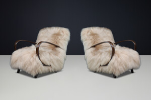 Jindřich Halabala Lounge Chairs in Icelandic Sheepskin, Sculptural CZ 1940s Mid-20th century