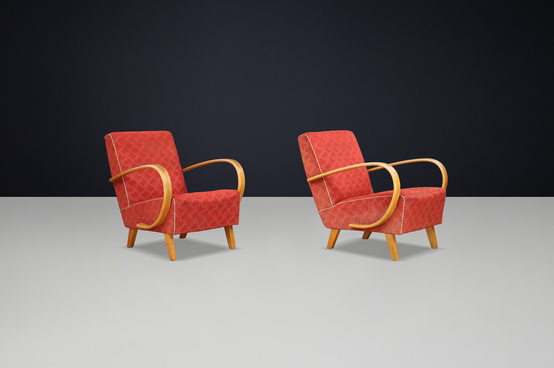 Jindrich Halabala bentwood Art-Deco Arm Chairs, Praque 1940s Early-20th century