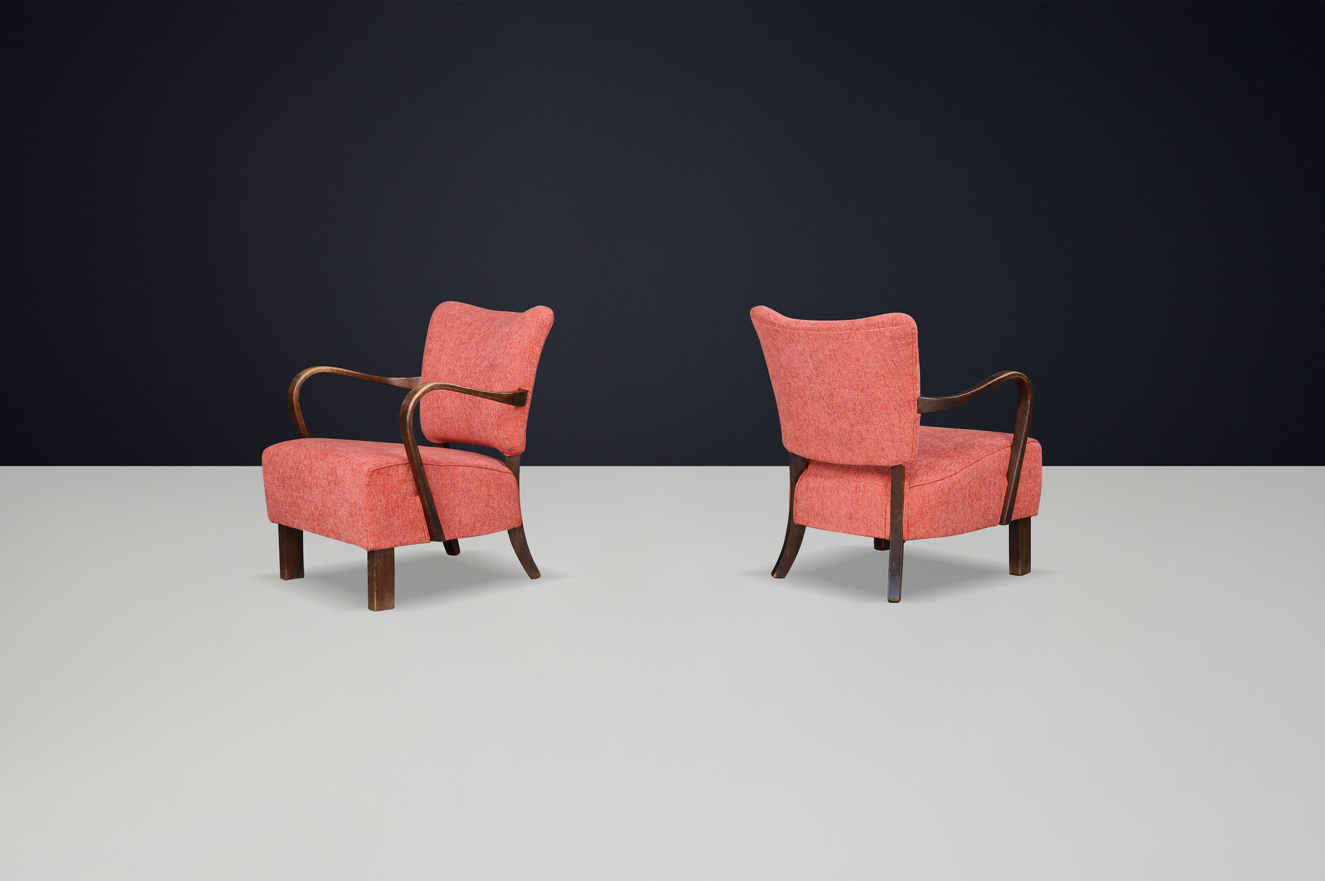 JIndrich Halabala re-upholstered patinated bentwood lounge chairs from the 1930s Mid-20th century