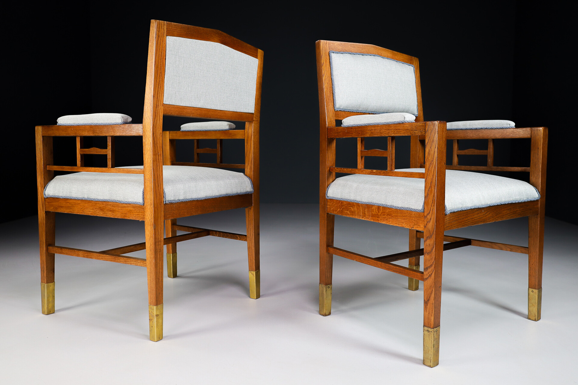 Jugenstil -ART NOUVEAU OAK HIGH BACK ARMCHAIRS , Germany 1915 Early-20th century