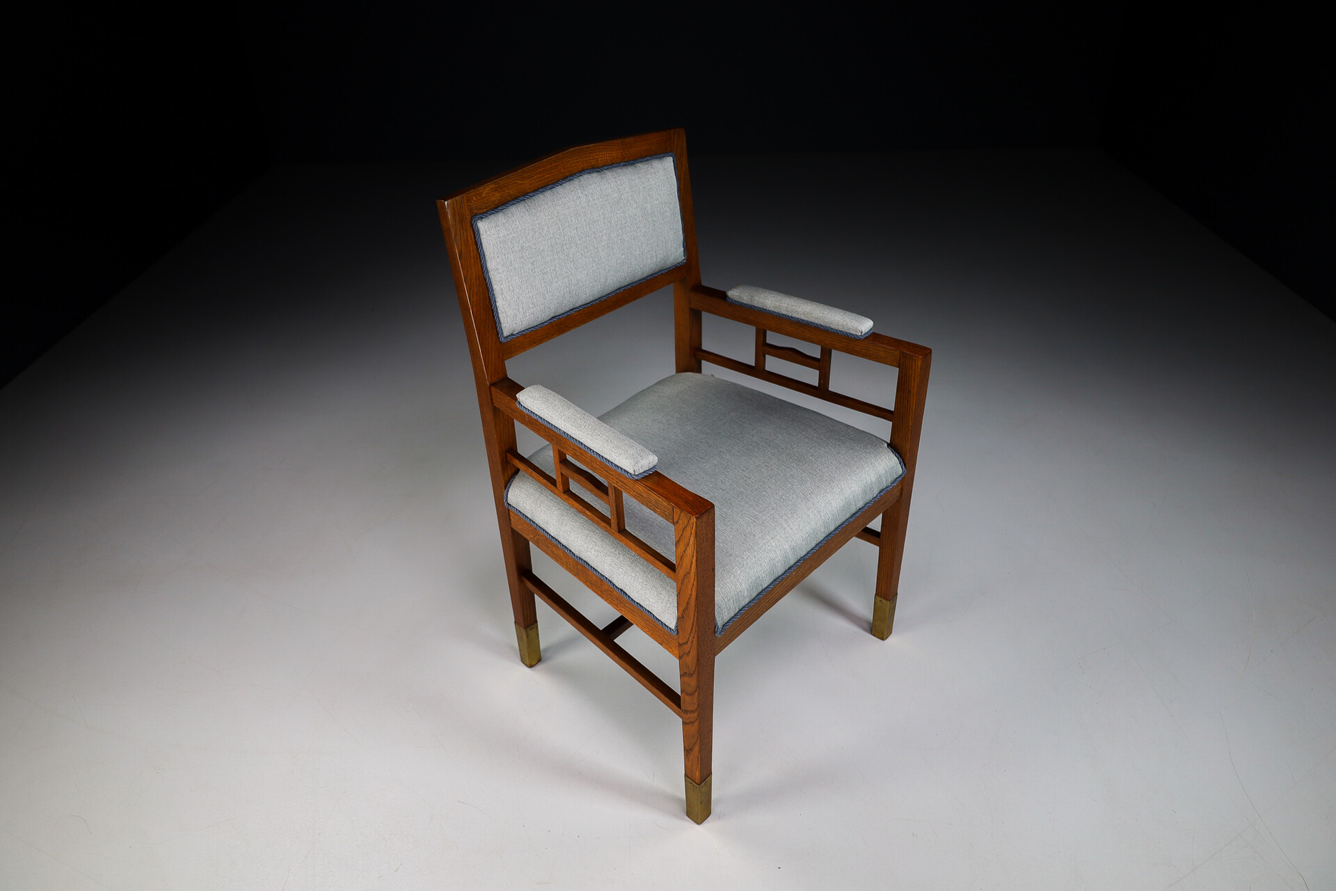 Jugenstil -ART NOUVEAU OAK HIGH BACK ARMCHAIRS , Germany 1915 Early-20th century