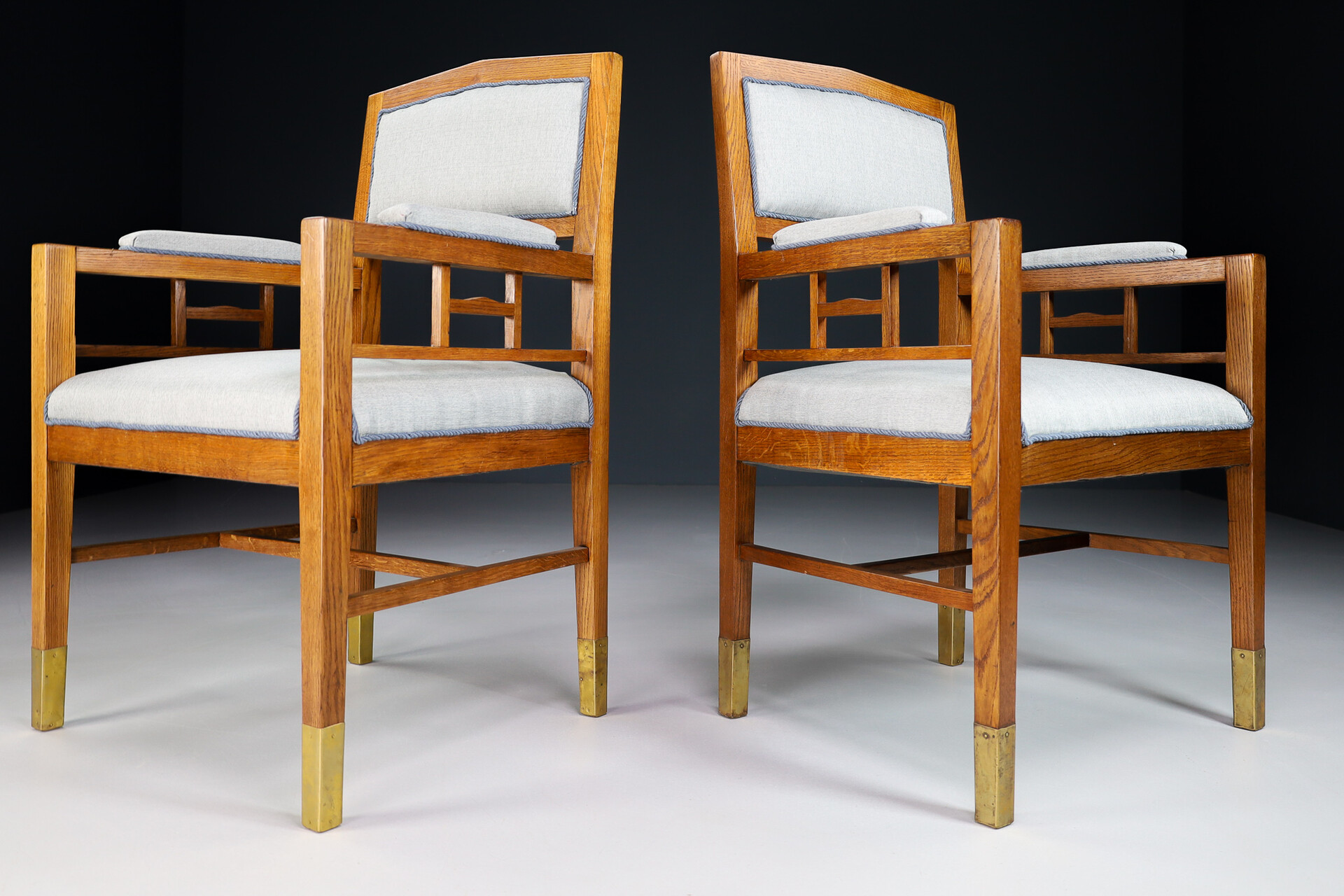 Jugenstil -ART NOUVEAU OAK HIGH BACK ARMCHAIRS , Germany 1915 Early-20th century