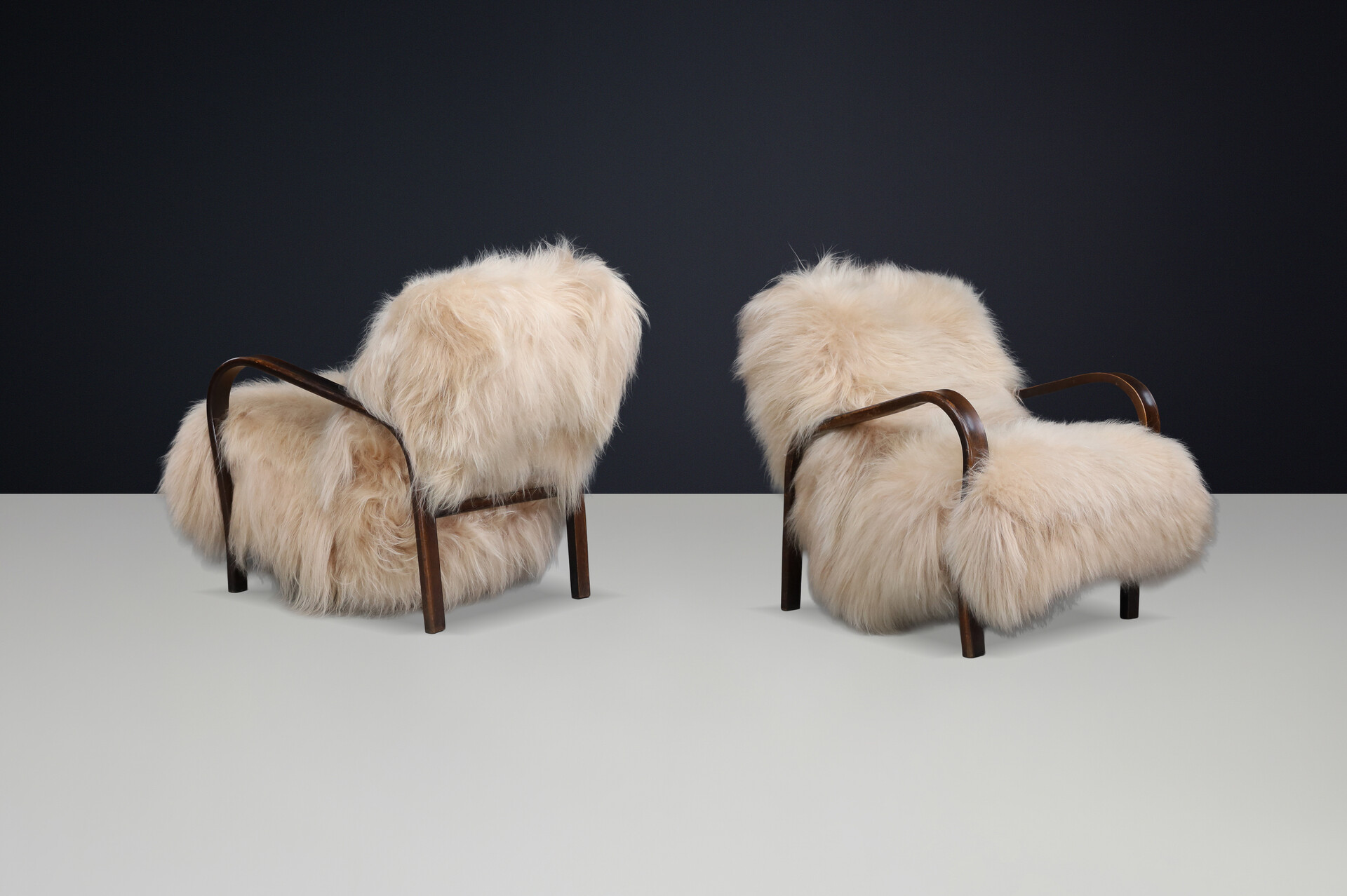 Kozelka & Kropáček Bentwood Lounge Chairs in Icelandic Sheepskin, 1940s Early-20th century