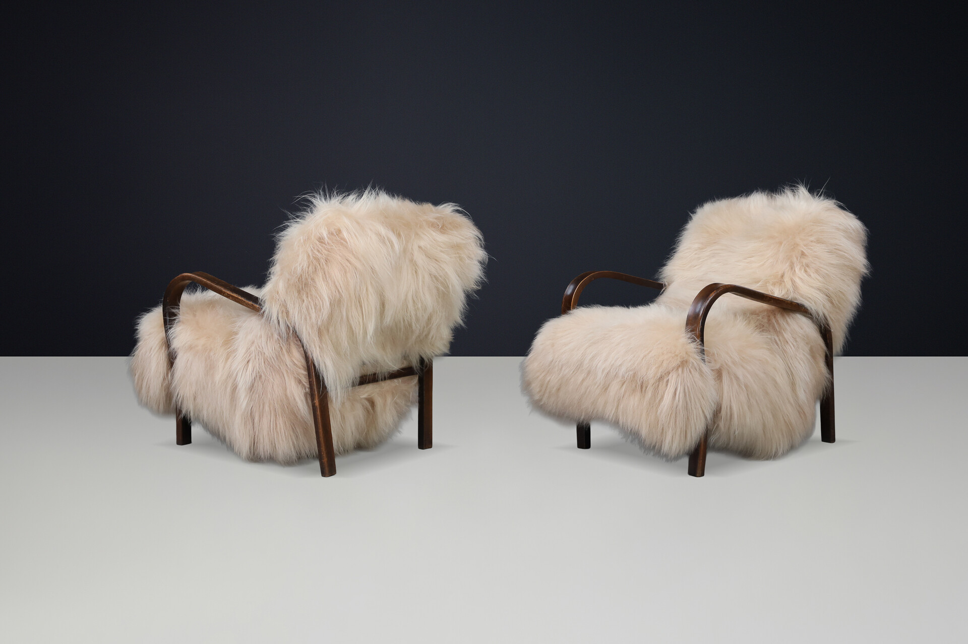 Kozelka & Kropáček Bentwood Lounge Chairs in Icelandic Sheepskin, 1940s Early-20th century