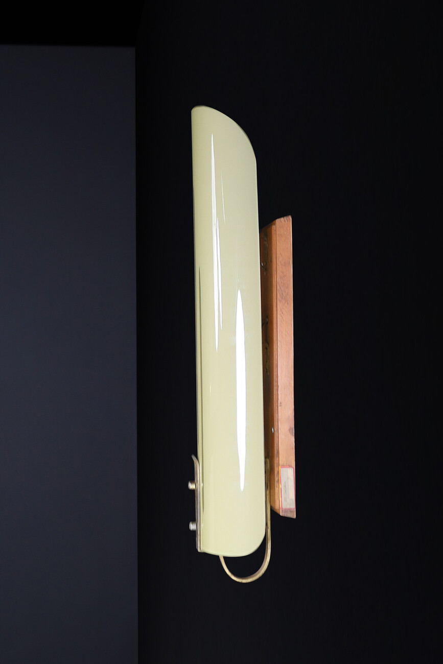 Large Art Deco wall lights, patinated brass, and opaline glass, Germany 1930s. Mid-19th century