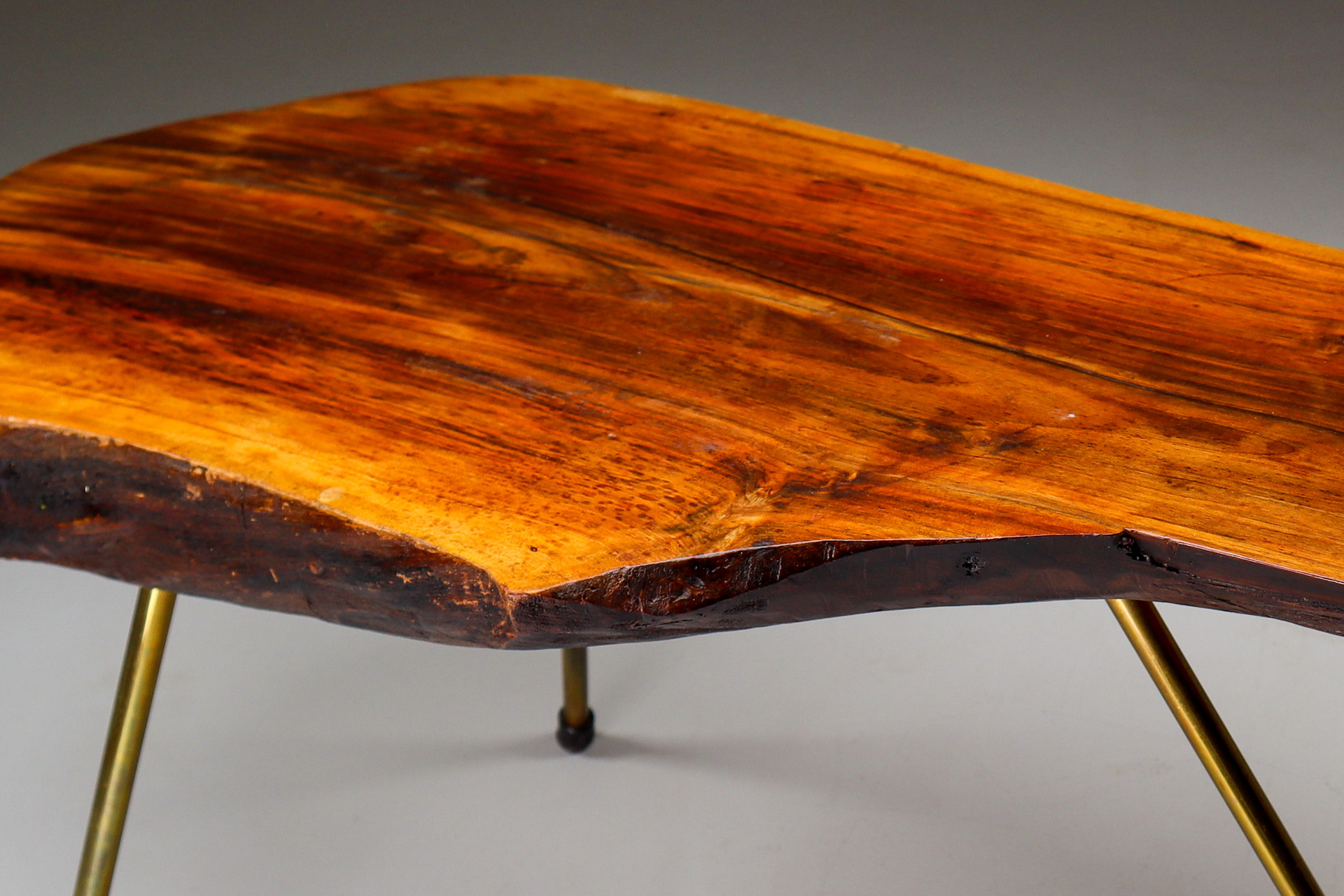 Large Carl Auböck 'Tree Trunk' Coffee Table in Walnut, Austria, circa 1950s Mid-20th century