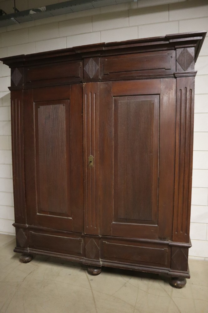 Large Empire Oak Armoire Early-19th century