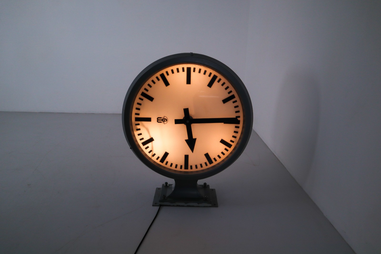 Large German Double Face Factory Clock 1930 Mid-20th century