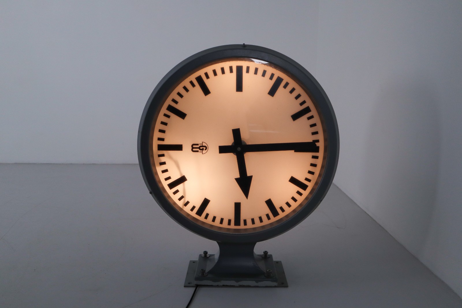 Large German Double Face Factory Clock 1930 Mid-20th century