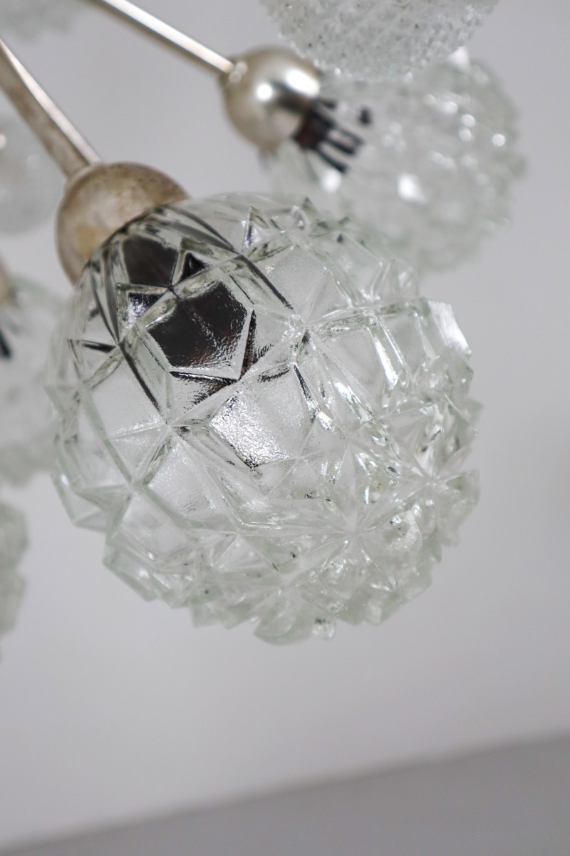 Large German Floral Starbust Sputnik Chandelier with Illuminating Crystal Globes Mid-20th century