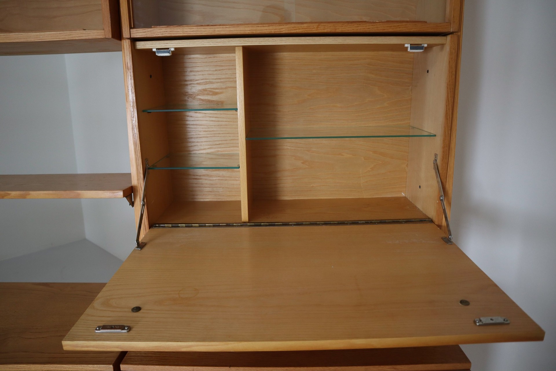  Large Mid-Century Modern Wall Unit or Bookshelf Praque 1960s Mid-20th century