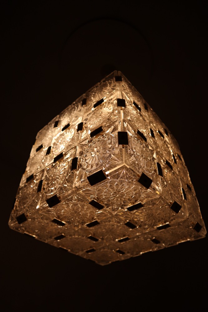 Large Midcentury Brass Chandelier with 36 Geometric Cut Crystal Glass, 1960