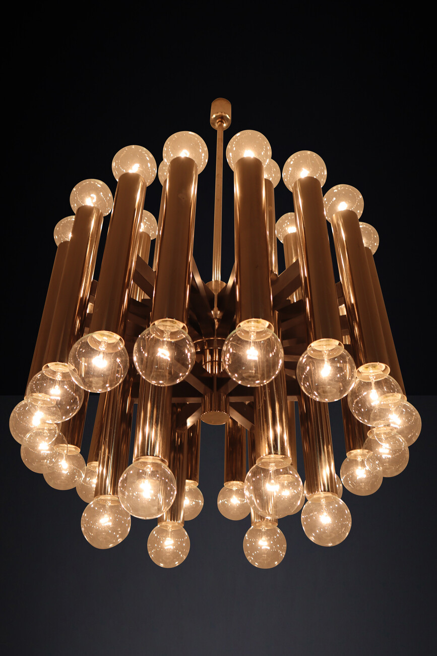 Large Midcentury Modernist Steel chandelier with 48 light bulbs, Berlin 1960s Mid-20th century