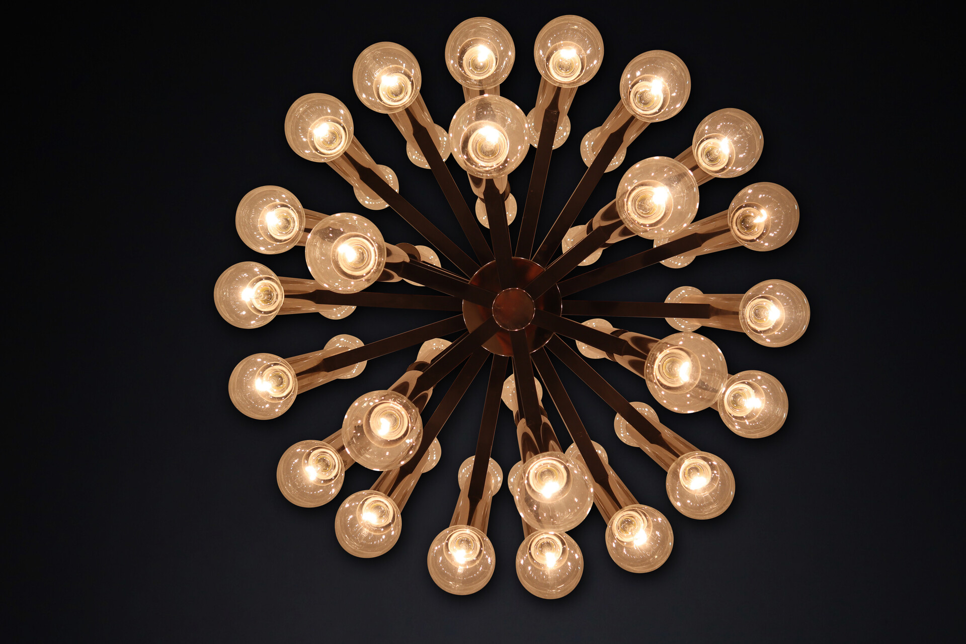 Large Midcentury Modernist Steel chandelier with 48 light bulbs, Berlin 1960s Mid-20th century