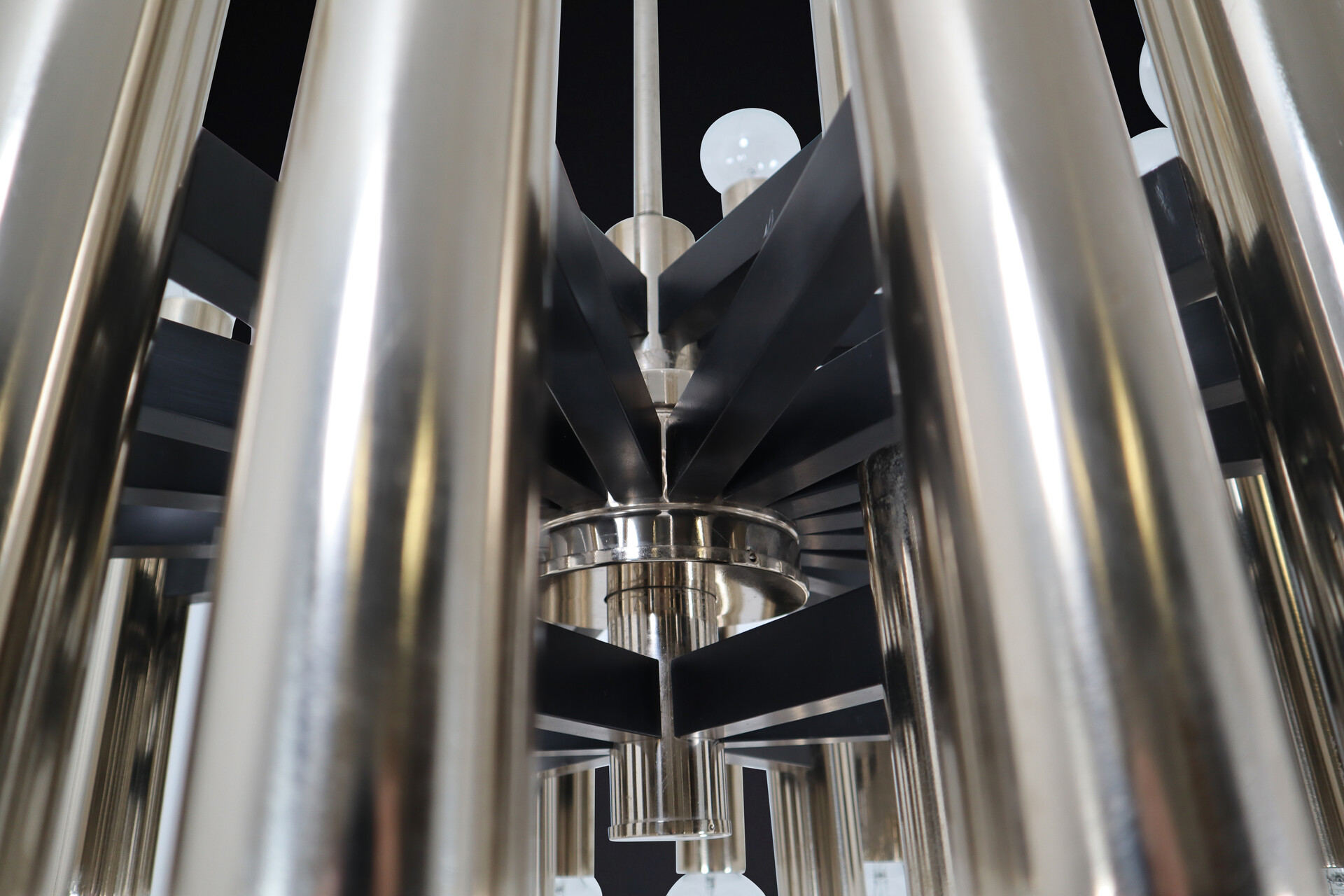 Large Midcentury Modernist Steel chandelier with 48 light bulbs, Berlin 1960s Mid-20th century