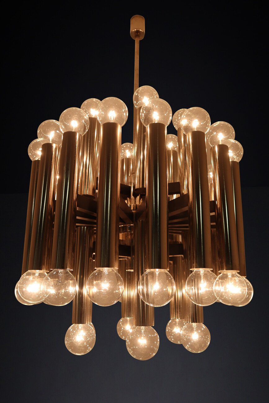 Large Midcentury Modernist Steel chandelier with 48 light bulbs, Berlin 1960s Mid-20th century