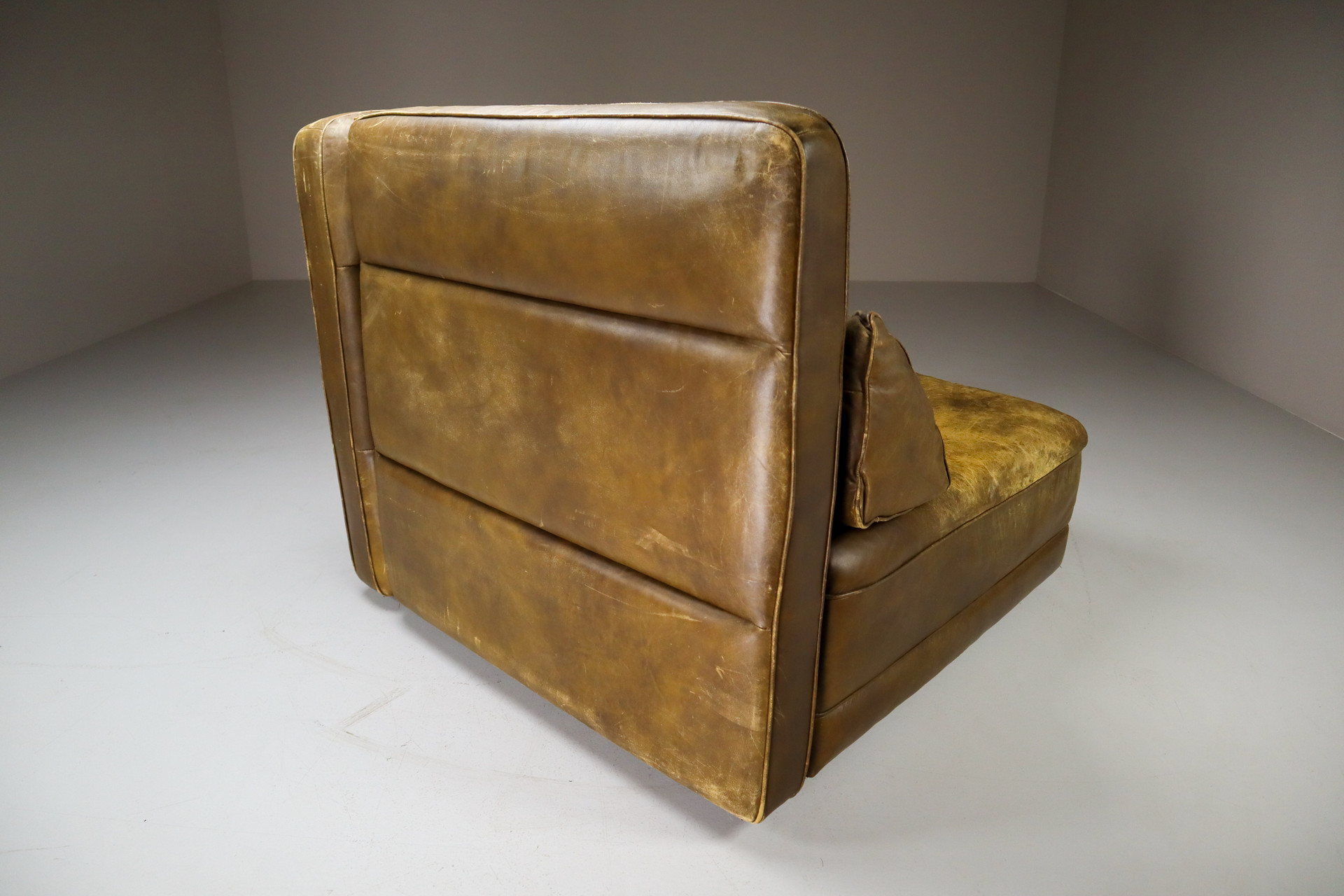 Large Modular Sectional Sofa in patinated green Leather by Walter Knoll, 1970s Mid-20th century