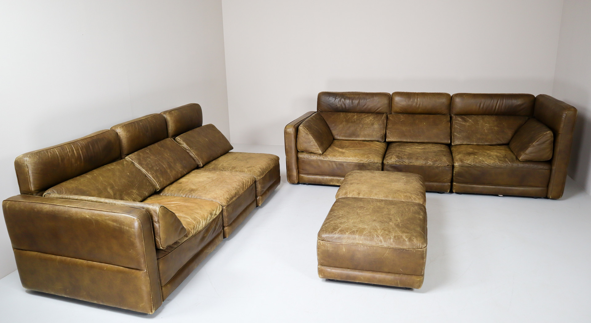 Large Modular Sectional Sofa in patinated green Leather by Walter Knoll, 1970s Mid-20th century