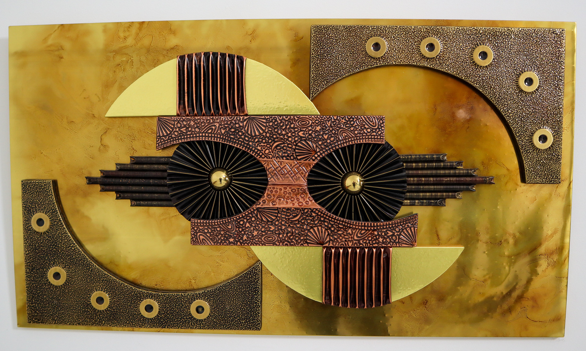 Large Paul Evans Style Brutalist Wall Sculpture Mid-20th century