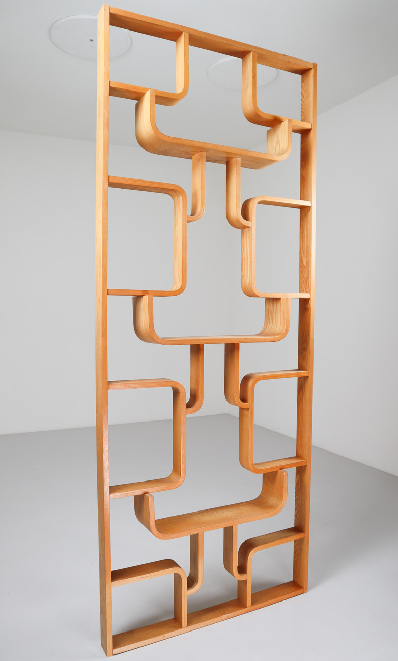 Large set Midcentury Room Dividers in Blond Bentwood, circa 1960s Mid-20th century