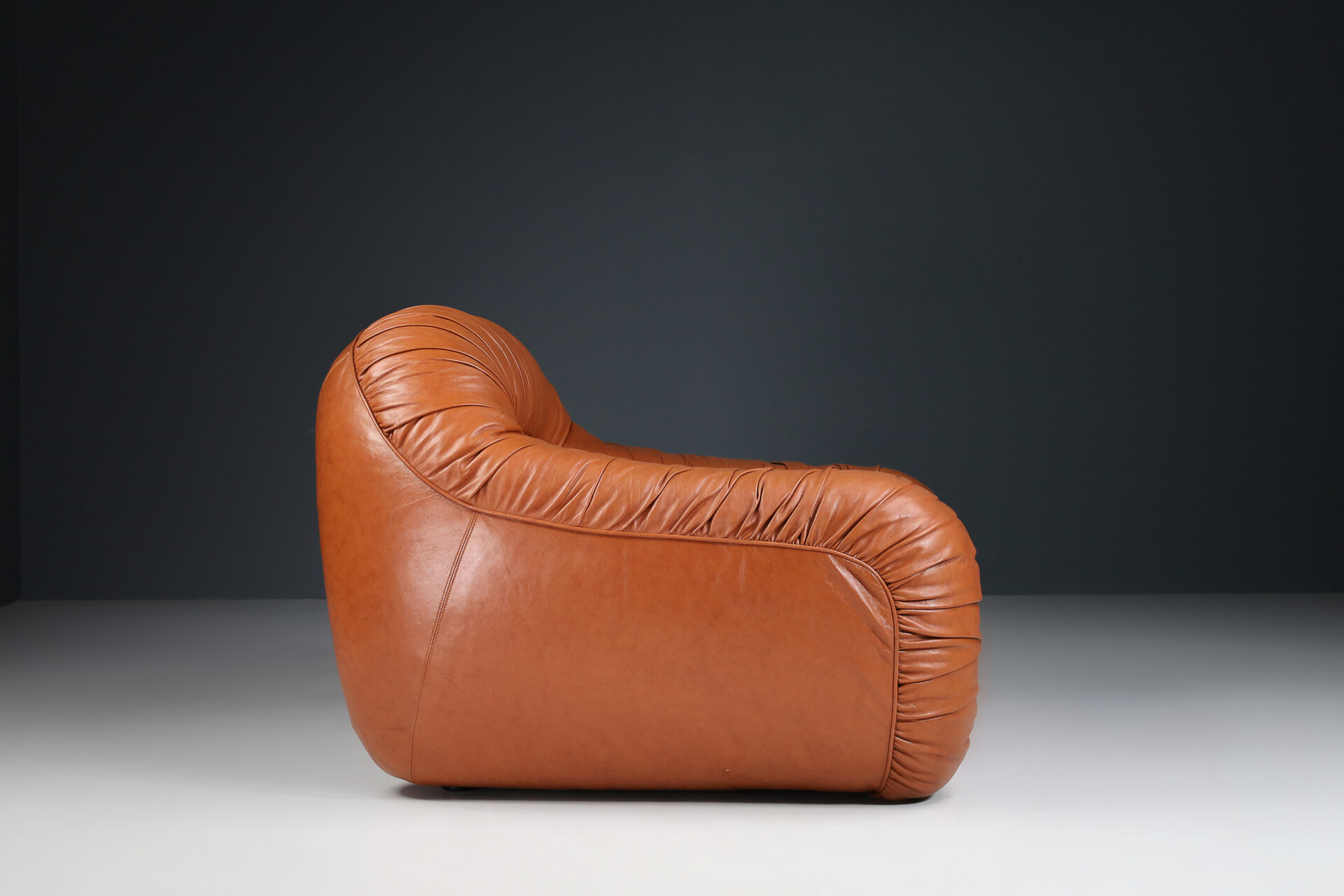 Leather Lounge Chair, Italy 1970s Mid-20th century