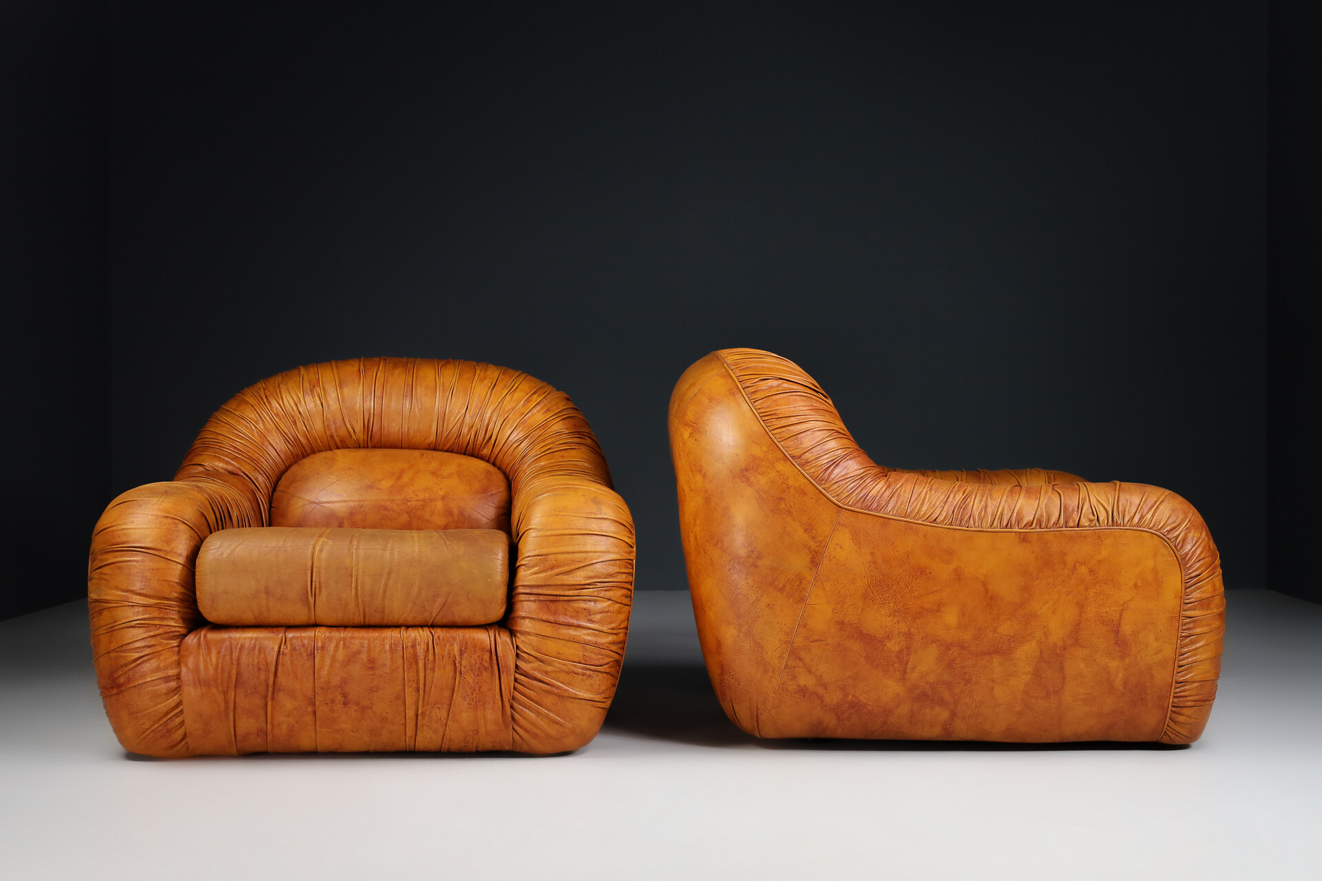 Leather Lounge Chairs, Italy 1970s Mid-20th century