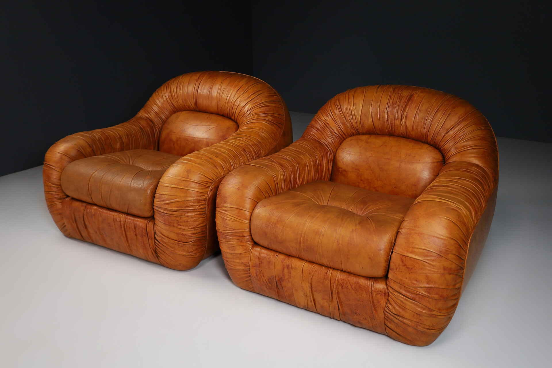 Leather Lounge Chairs, Italy 1970s Mid-20th century