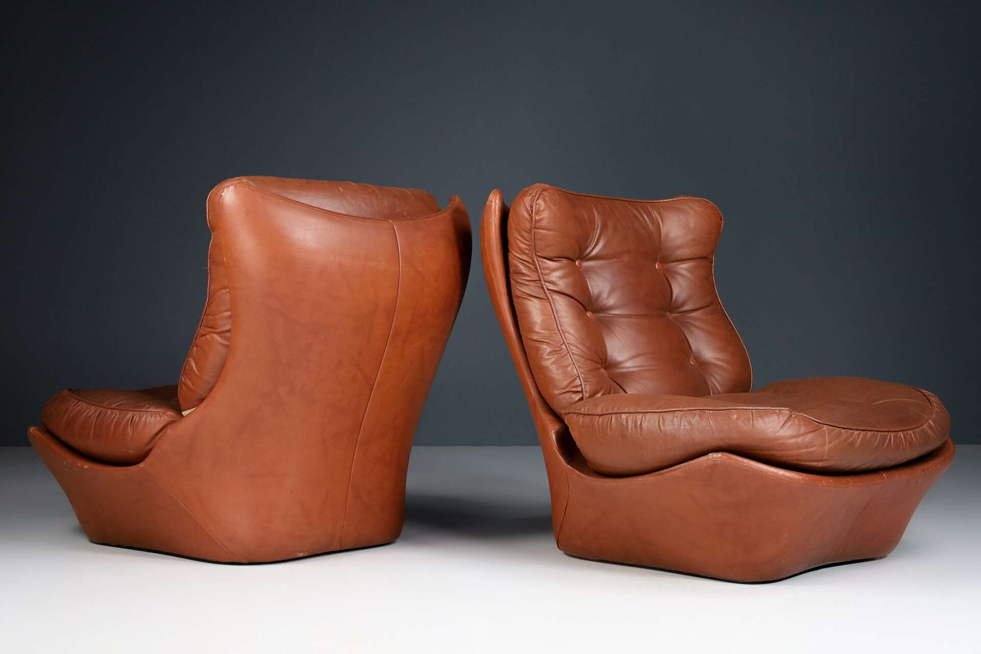 Leather Lounge Chairs, Italy 1970s Mid-20th century