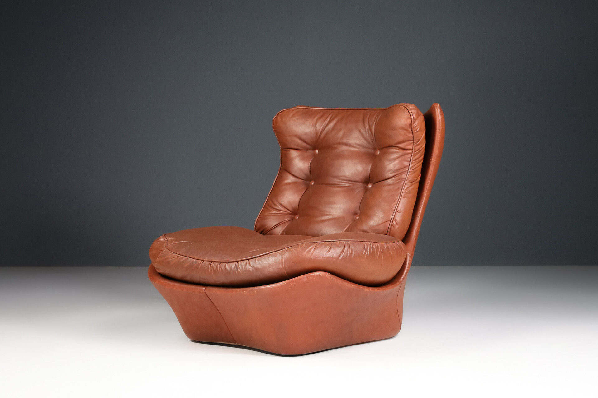 Leather Lounge Chairs, Italy 1970s Mid-20th century