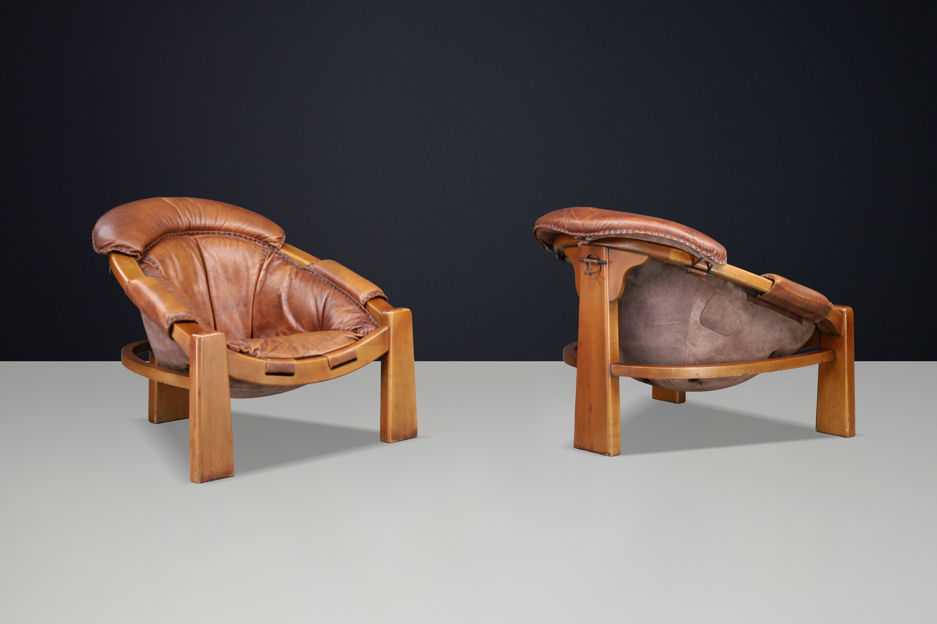 Luciano Frigerio Lounge Chairs in Cognac Leather and Stained Walnut 1970 Late-20th century