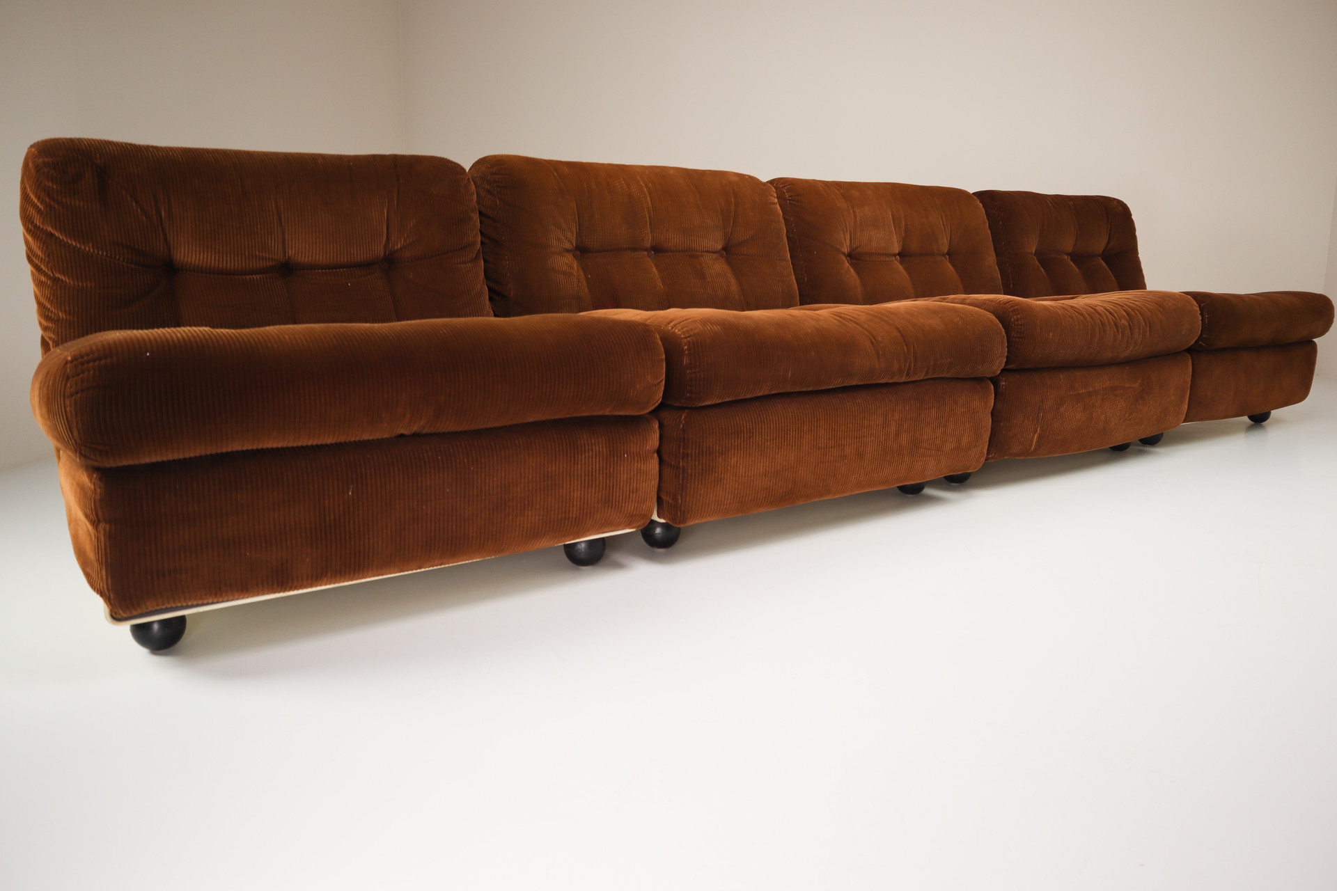 Mario Bellini Amanta C & B Italia Fiberlite and fabric Modular Chairs - sofa Italy 1970s Mid-20th century