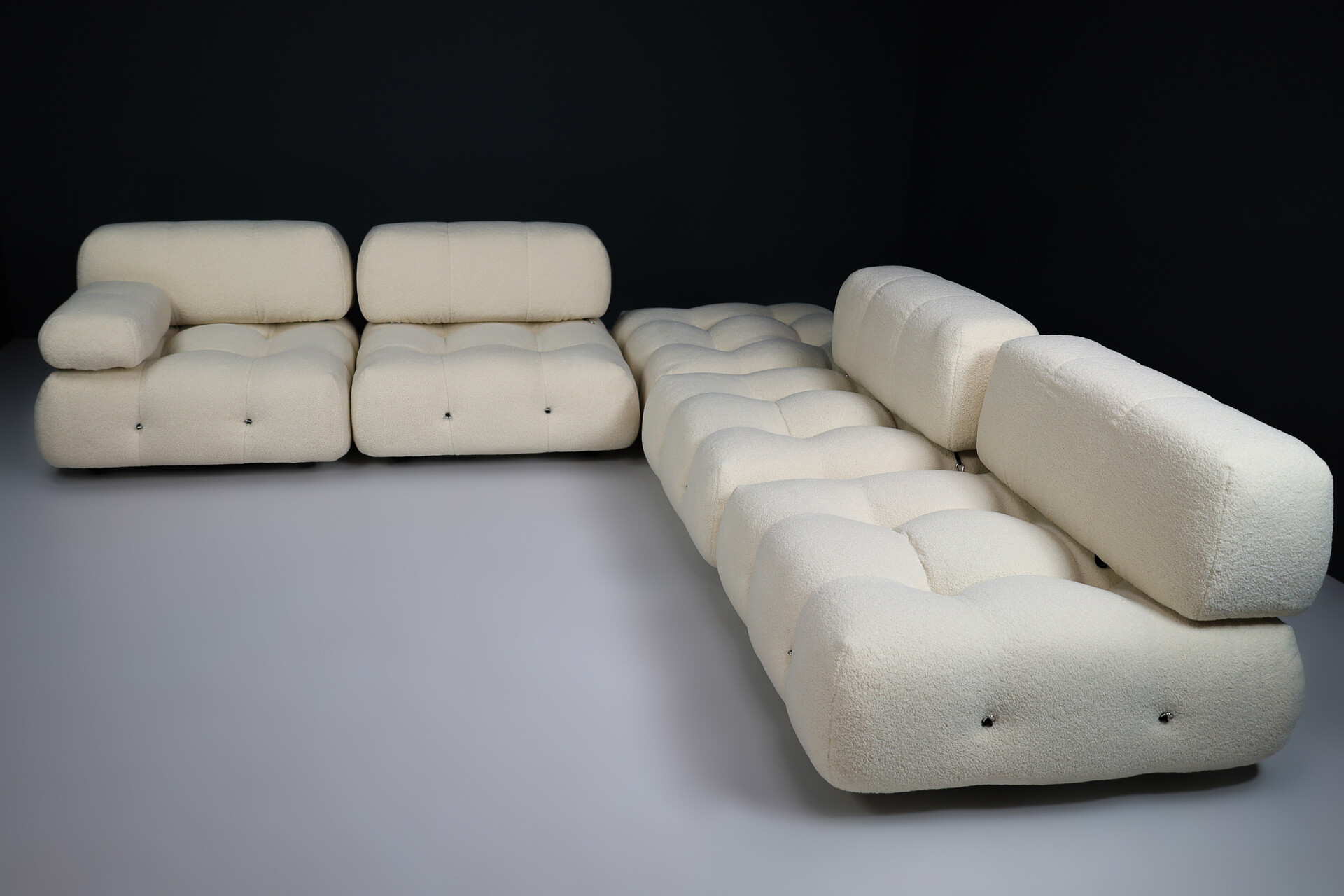 Mario Bellini for B&B Italia 1970 Camaleonda Re-Upholstered in Teddy Fabric Mid-20th century