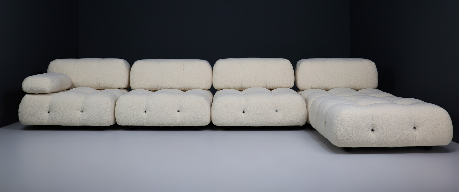 Mario Bellini for B&B Italia 1970 Camaleonda Re-Upholstered in Teddy Fabric Mid-20th century