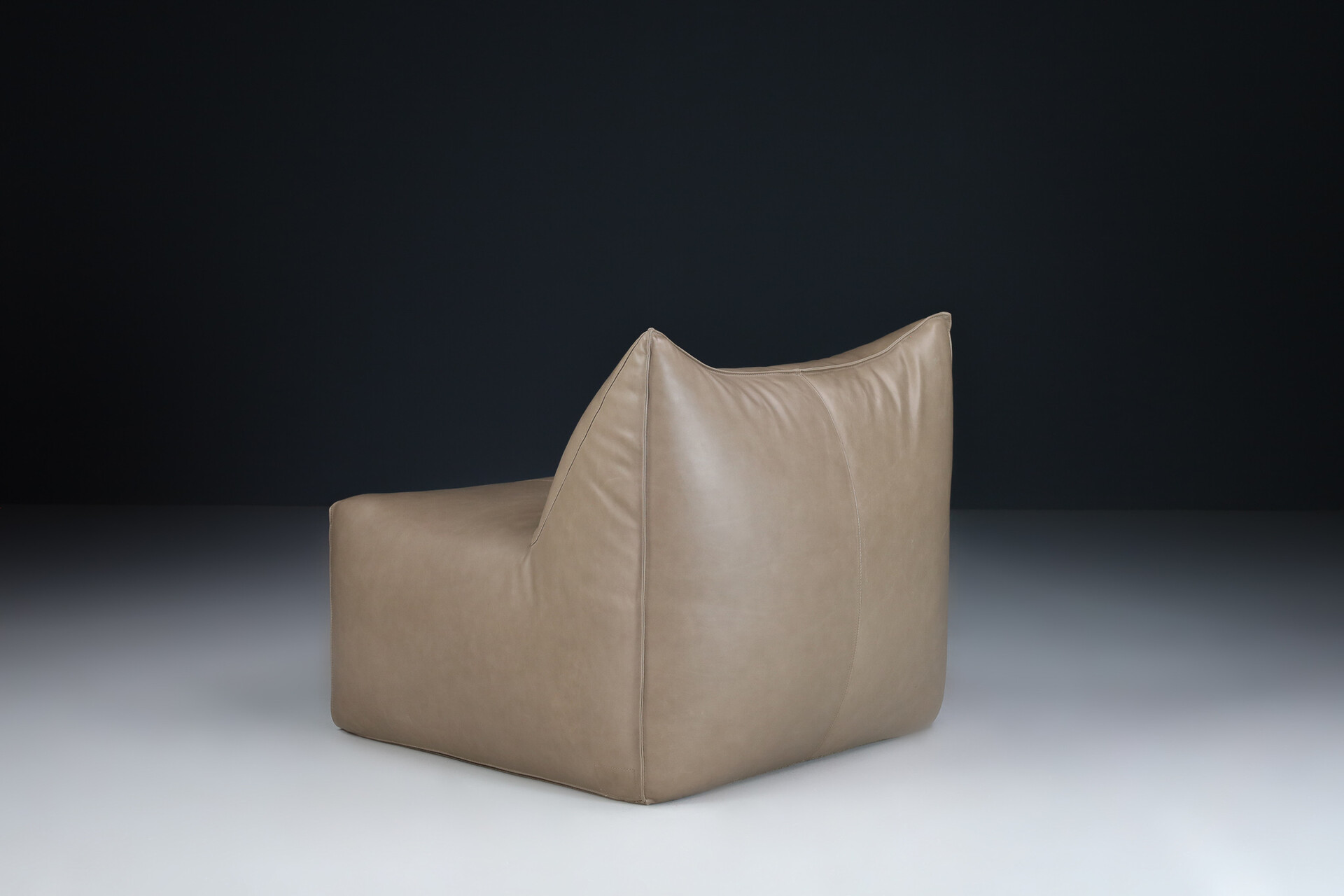 Mario Bellini 'Le Bambole' Lounge Chair, Italy 1990 Late-20th century