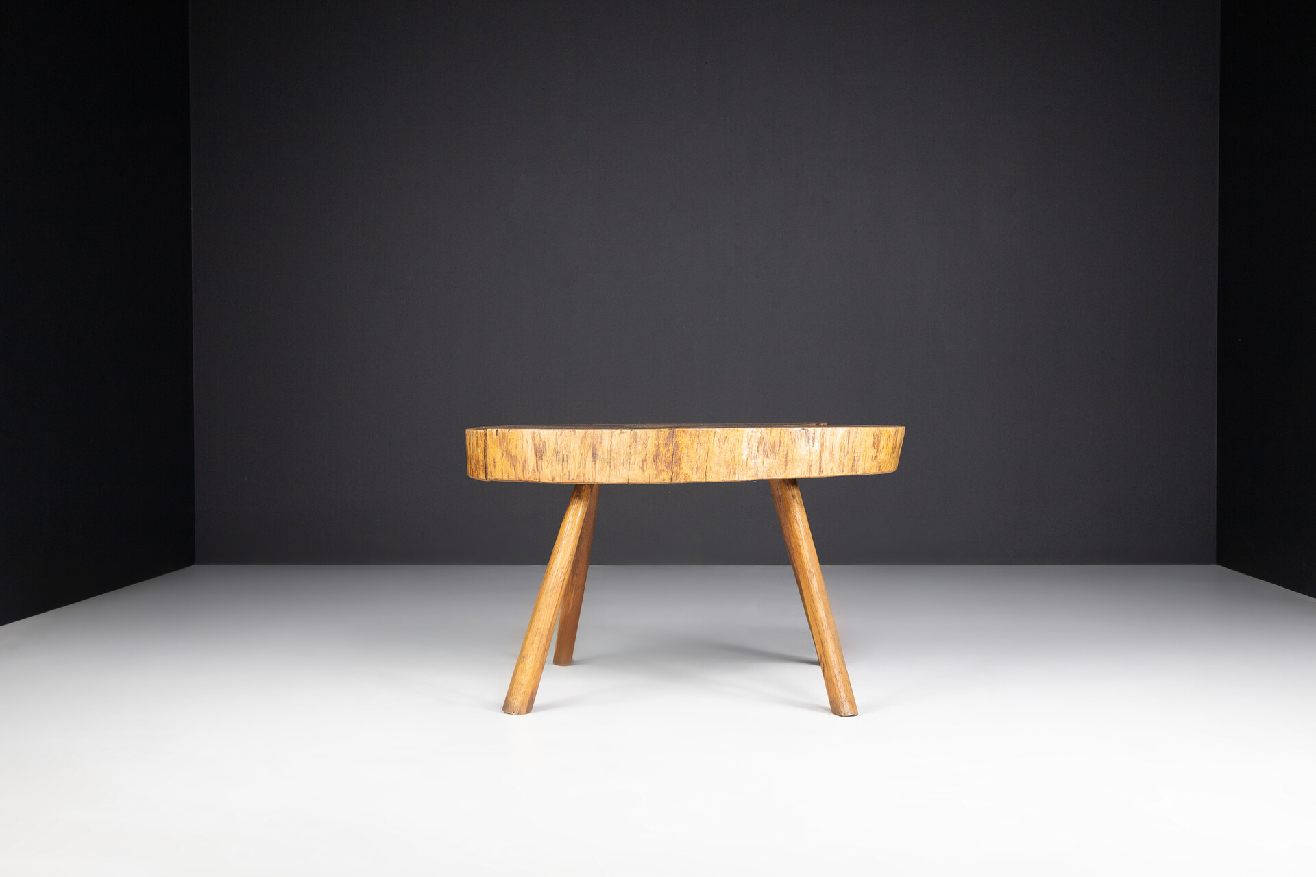 Mid-20Th century Solid Tree Trunk Low Table , France 1950s Mid-20th century