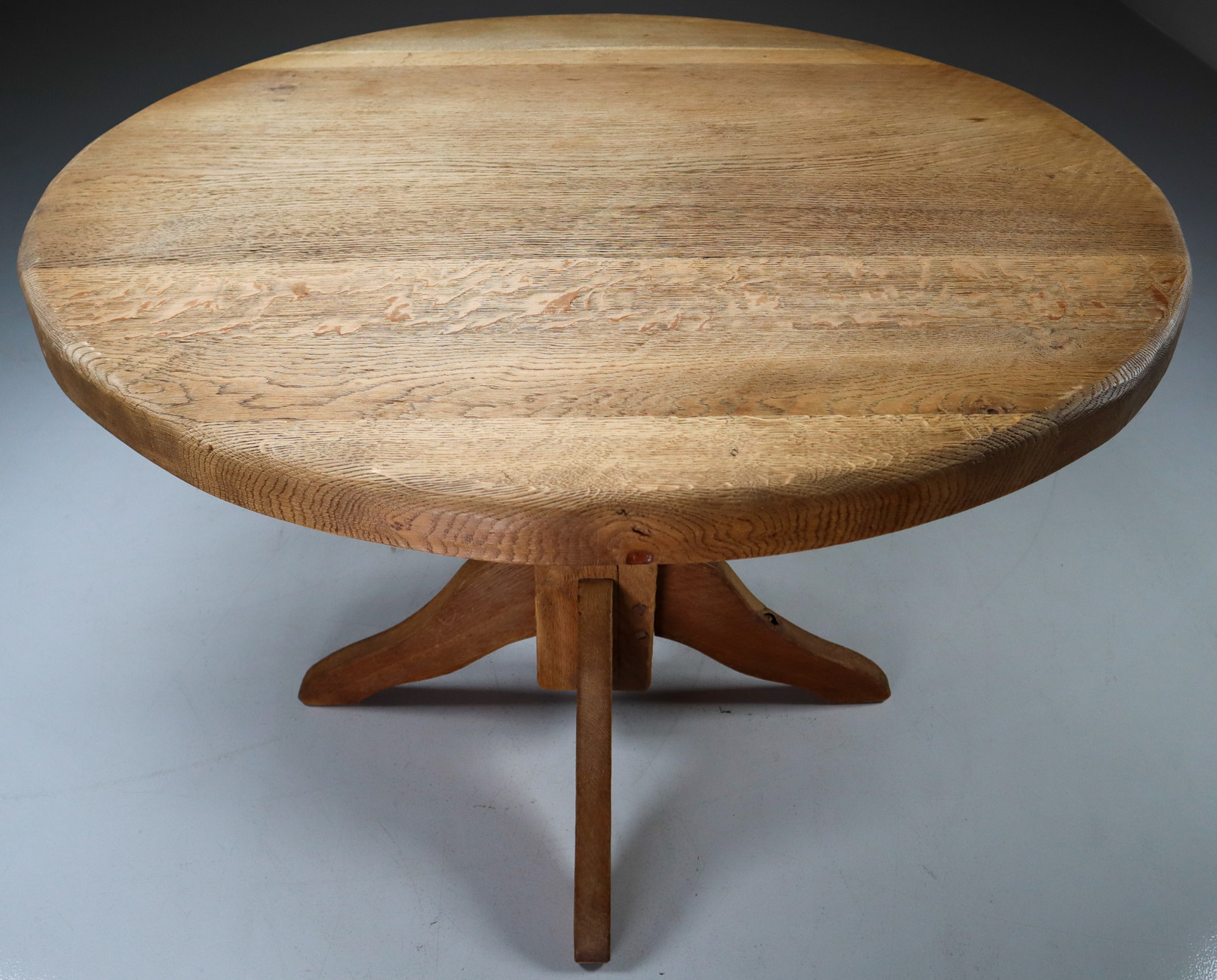 Mid-Century Brutalist Round Table In Solid Oak , France, C. 1960 Mid-20th century