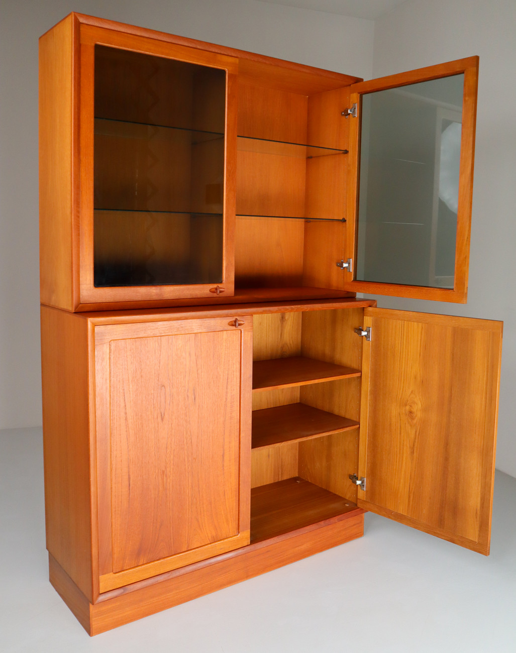 Mid century cabinet in teak by Bramin Denmark 1960s Mid-20th century