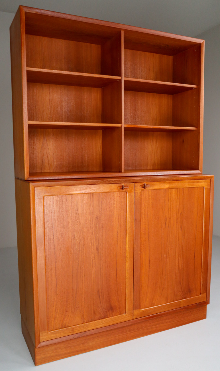 Mid century cabinet in teak by Bramin Denmark 1960s Mid-20th century
