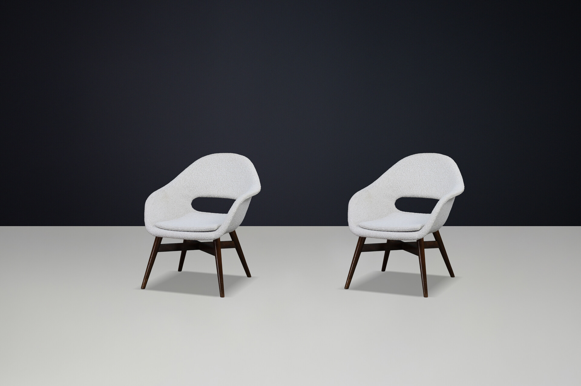 Mid-Century Fiberglass Easy Chairs by Miroslav Navrátil, Czechoslovakia 1960s Mid-20th century