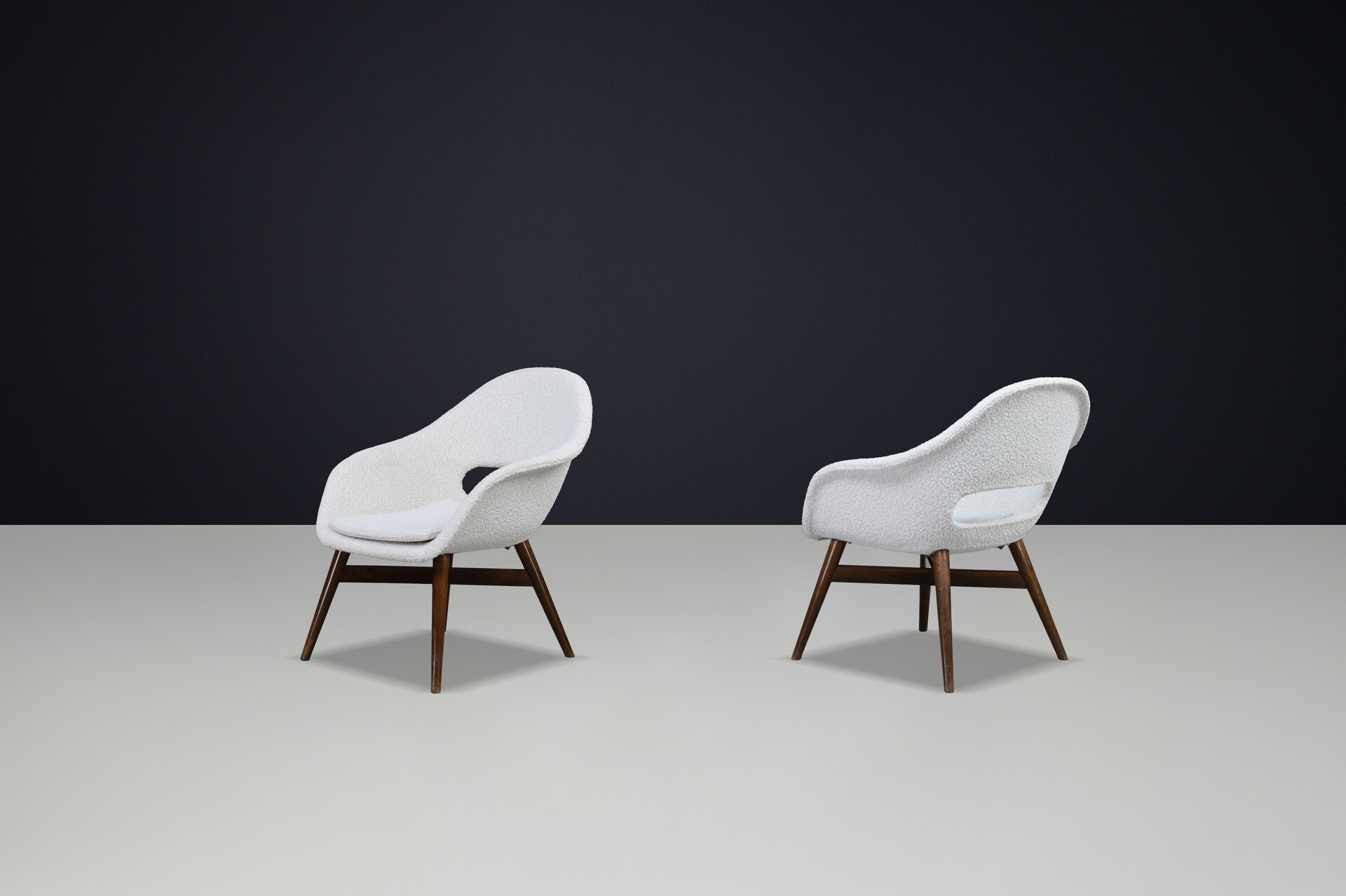 Mid-Century Fiberglass Easy Chairs by Miroslav Navrátil, Czechoslovakia 1960s Mid-20th century