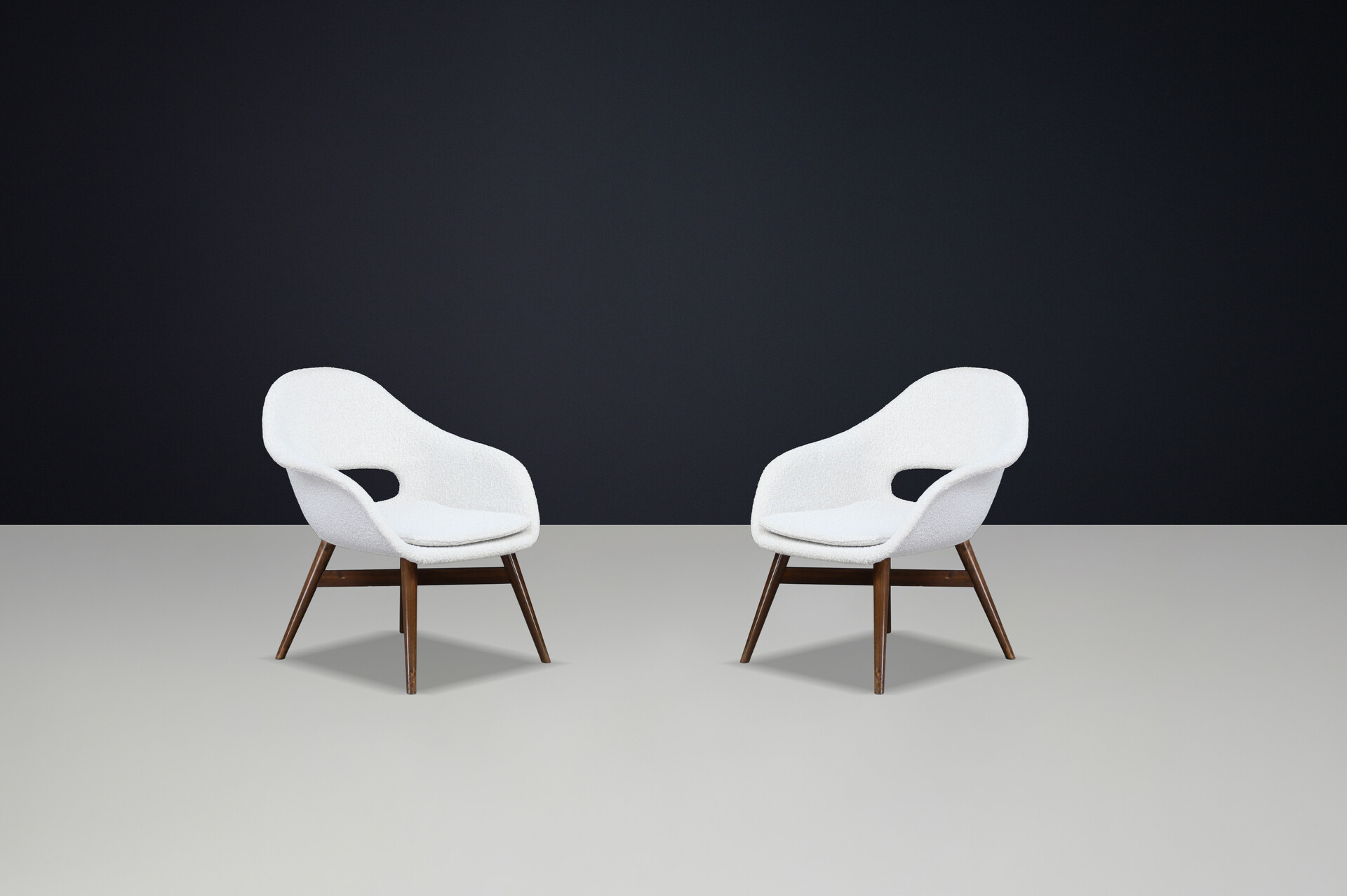 Mid-Century Fiberglass Easy Chairs by Miroslav Navrátil, Czechoslovakia 1960s Mid-20th century