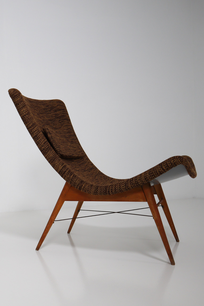 Mid-Century Fiberglass Lounge Chairs by Miroslav Navratil for Cesky Nabytek Mid-20th century