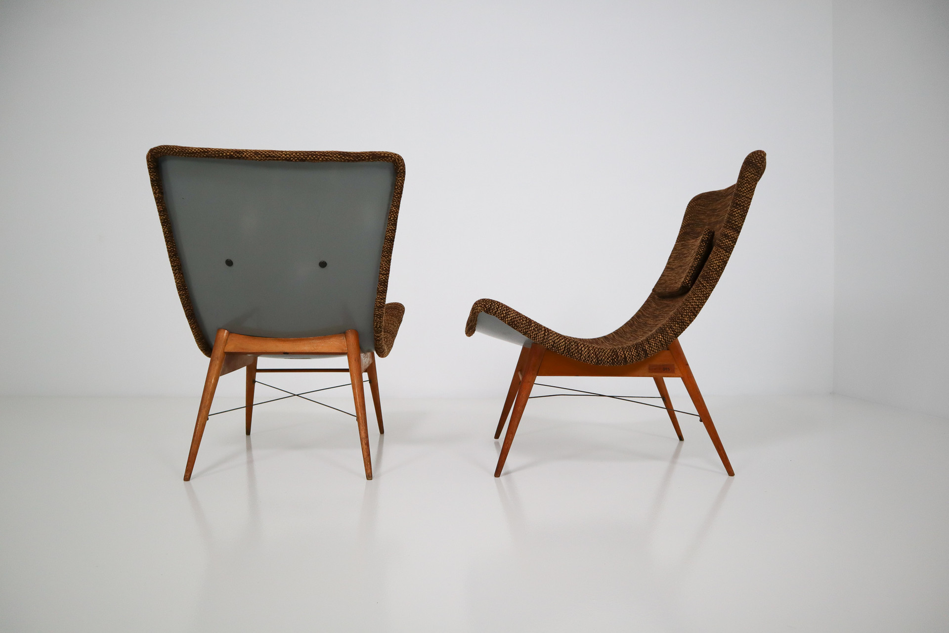 Mid-Century Fiberglass Lounge Chairs by Miroslav Navratil for Cesky Nabytek Mid-20th century