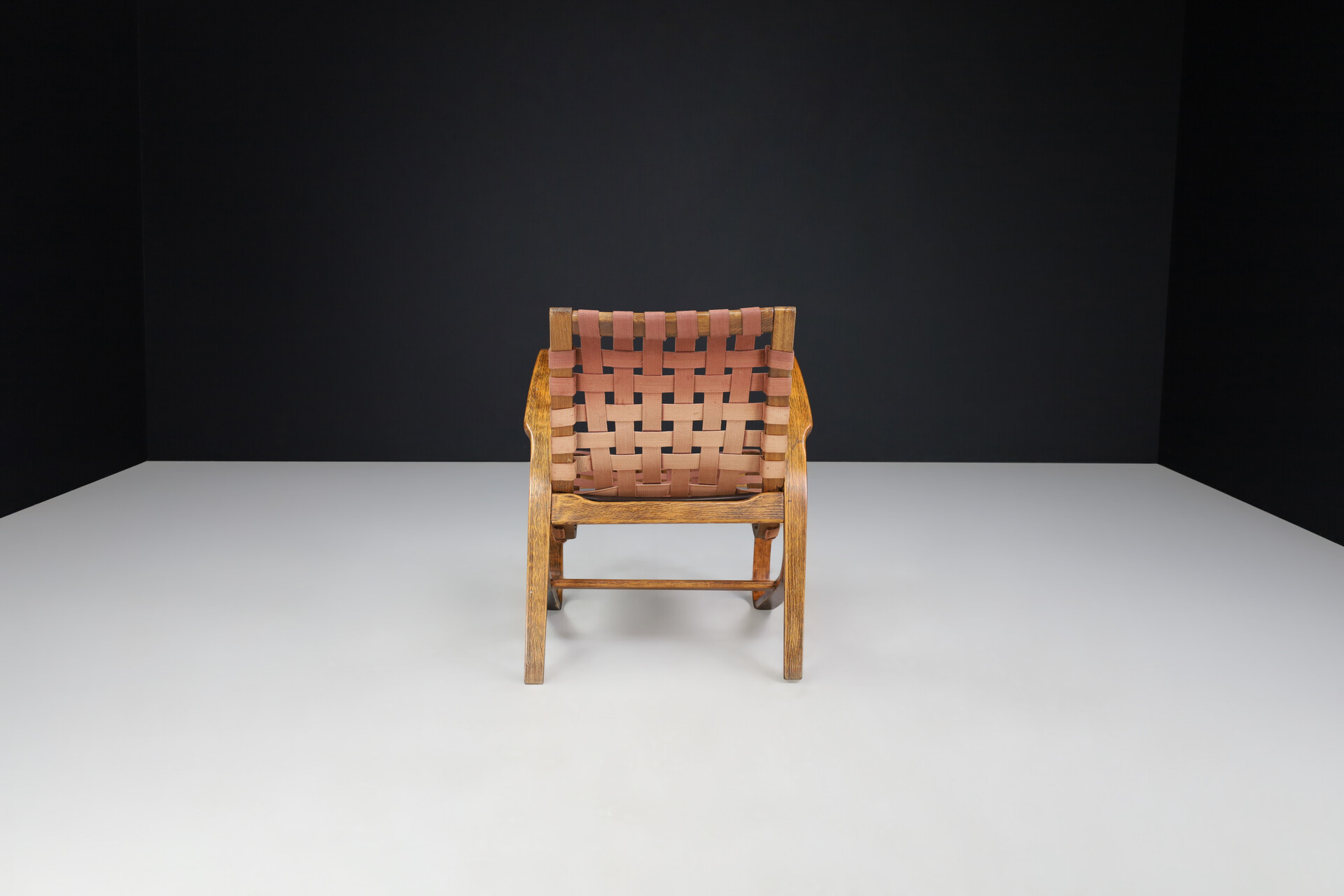 Mid-Century Jan Vaněk Lounge Chair in Bentwood and Canvas, Praque, 1940s Mid-20th century