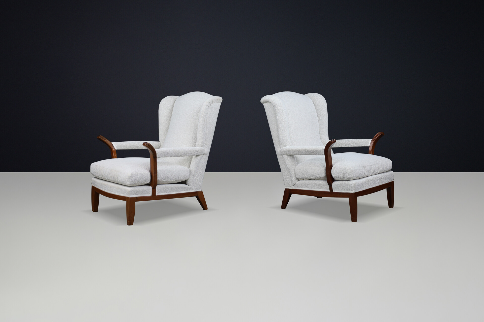 Mid century modern 1930s French Wingback Lounge Chairs in the Style of Guillerme et Chambron Mid-20th century